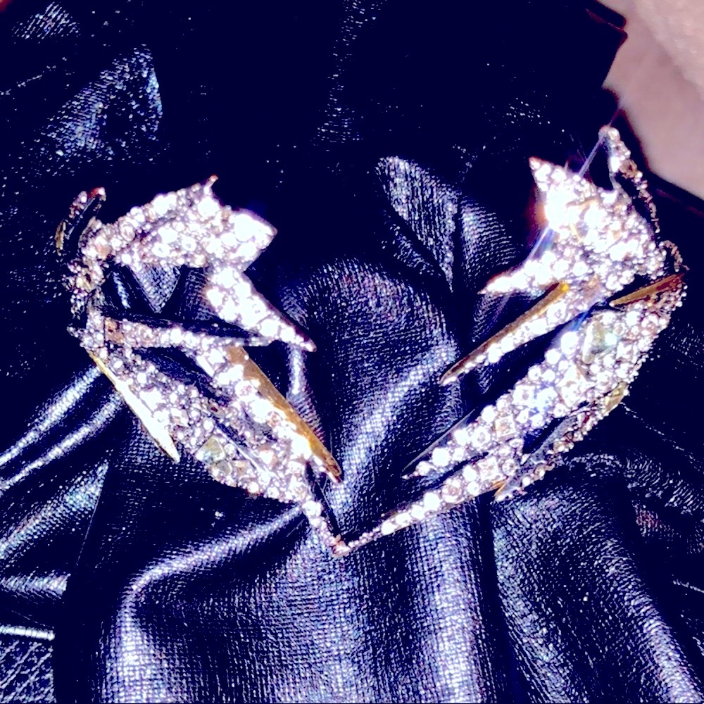 Alexis bitter gorgeous  choker style bracelet cuff